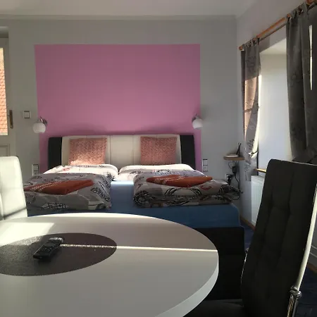 Pensión Sv. Duch 3*